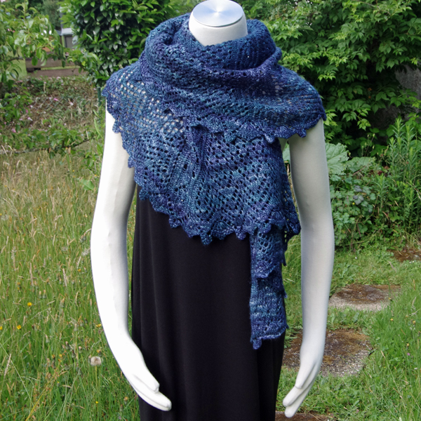 Wolle: "Silky Merino" / malabrigo - Nd 4-5.5 / Seide & Merino / 50 g à 137 m - handgefärbt – Bild 6
