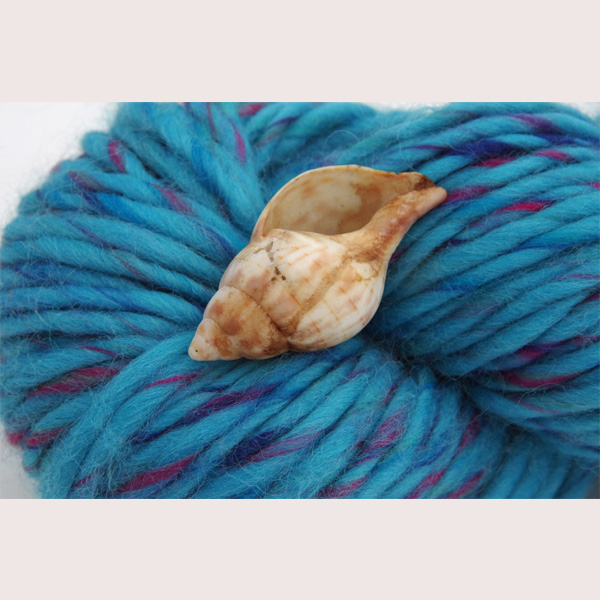 Wolle: "Naturwolle Michels" Tweed - handgesponnen im Schwarzwald - 100 g à 100 m - Nd 6-8 – Bild 5