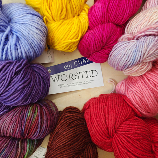Wolle: "Worsted" / malabrigo - Nadel 5 bis 6.5 / reine Feinmerino - handgefärbt - 100 g à 192 m
