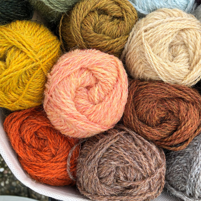 Wolle: "Pip Colourwork" / baa ram ewe - Nd 2.75-3.25 (4) - Britische Schafwolle - 25 g à 116 m – Bild 8