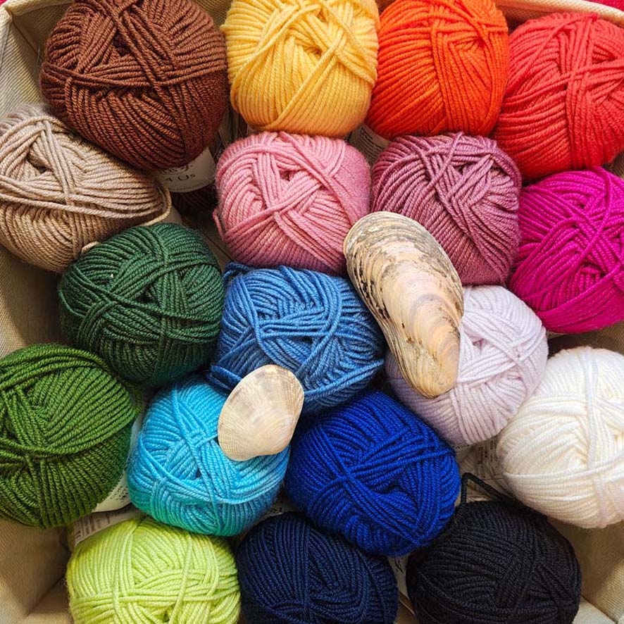 Wolle: "Merino 4 Us" / Rosários4 - Nd 3.5-4 / Merino mulesingfrei - superwash - 50 g à 125 m – Bild 2