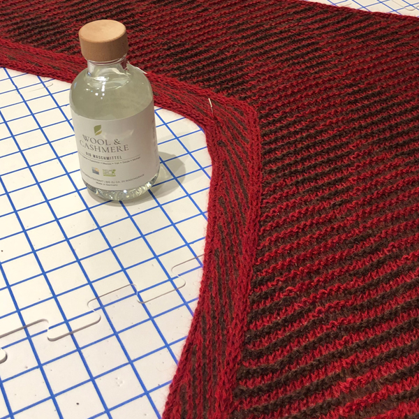 Wolle: "Camel DK" / Pascuali - Nadel 4 aufwärts - 100 % Kamelwolle - 25 g à ca. 80 m – Bild 10