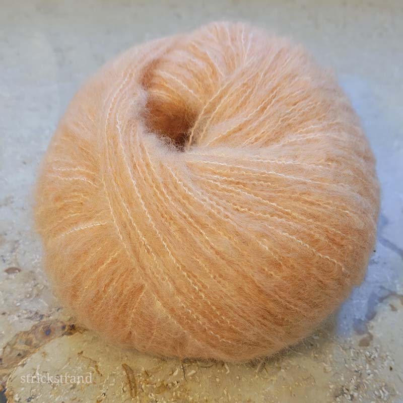 Wolle: "Cashmere Deluxe" / Ferner/ Nadel 3-5/ dickeres Woll-Flauschgarn / 25g à 145m – Bild 10