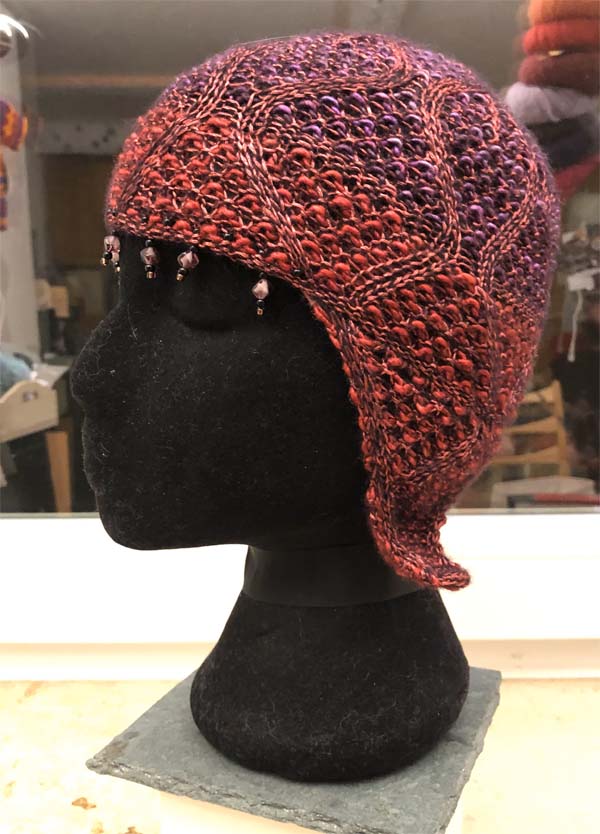 Anleitung: "Nubes" Hat/ Serie "Hidden Rainbow"/ Noppen Mütze/ Kopfwärmer/ Zipfelmütze/ LGBTQ+/ Nadel 3.75-4.5 verschiedene Kopfweiten/ Erwachsene/Puppe/ Kind – Bild 4