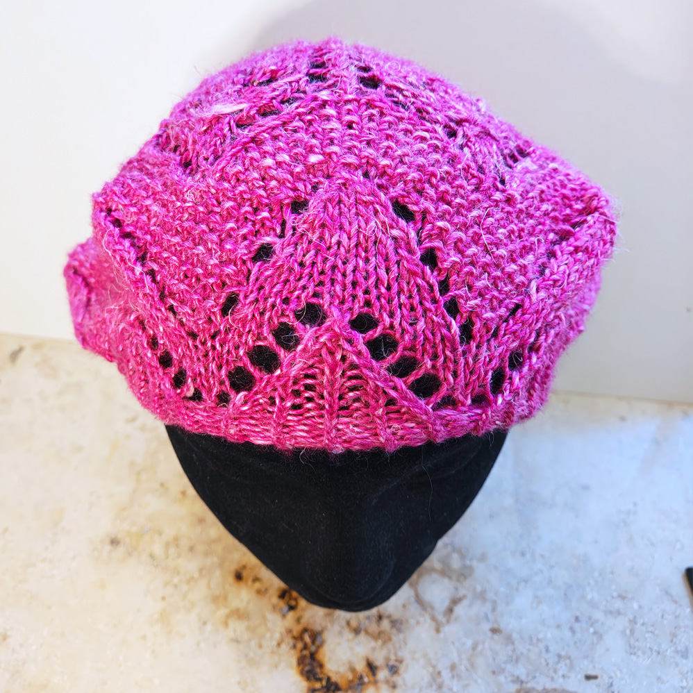 Anleitung: Mütze/ StrickStrand - "Calla-Lace" - gestricktes Barett - Lace-Ajour - verschiedenes Material & Kopfweiten - Dt & Engl – Bild 7