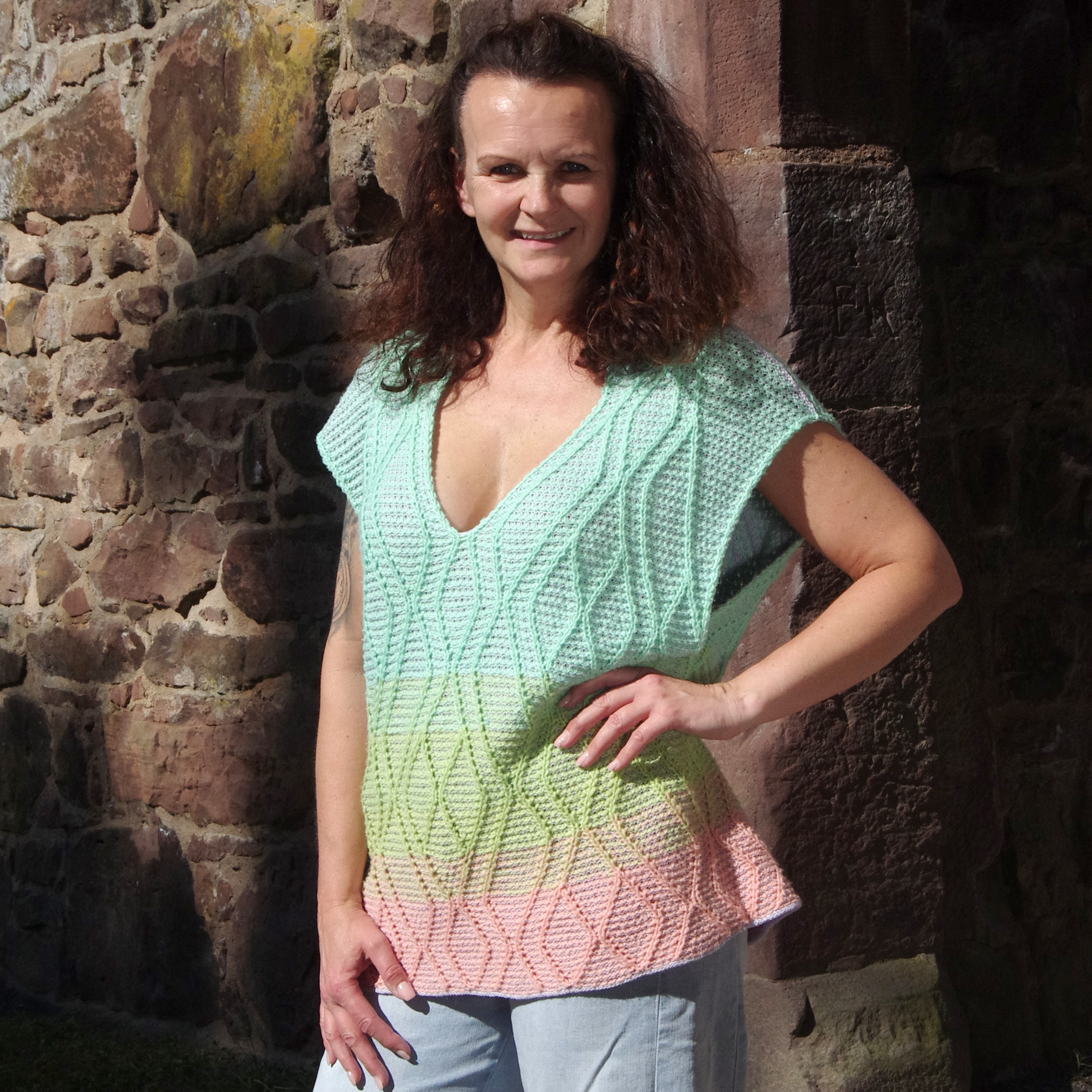 Oberteil "Art Deco" - beidseitig innen und außen tragbar - oversized - (bis Größe 42-44) - ärmellos - für "drüber" oder als Top – Bild 2