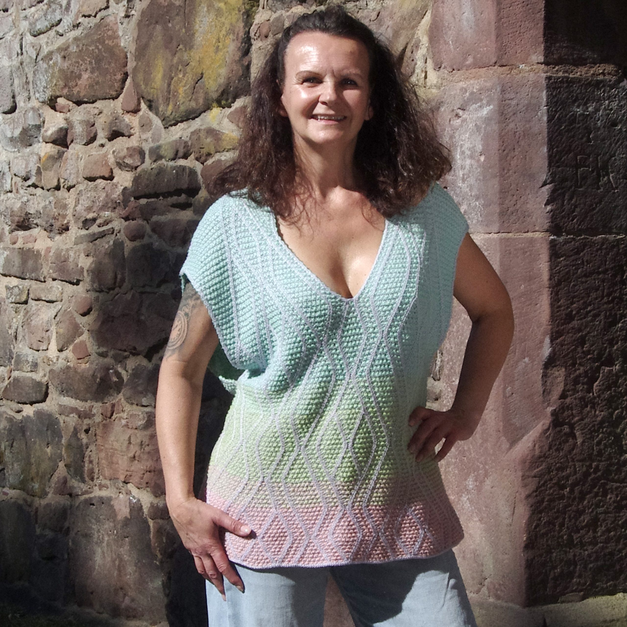 Oberteil "Art Deco" - beidseitig innen und außen tragbar - oversized - (bis Größe 42-44) - ärmellos - für "drüber" oder als Top – Bild 13