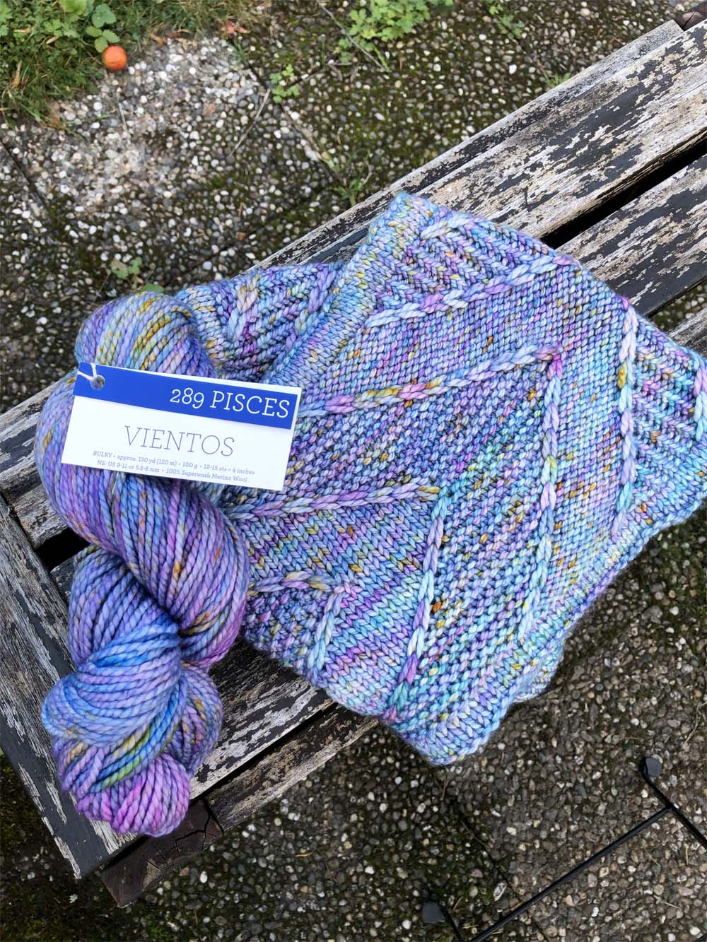 Wolle: malabrigo "Vientos" / handgefärbt / superwash / 100 % Kuschelmerino / Nadel 5.5 - 8 / 100 g à ca 120 m – Bild 11