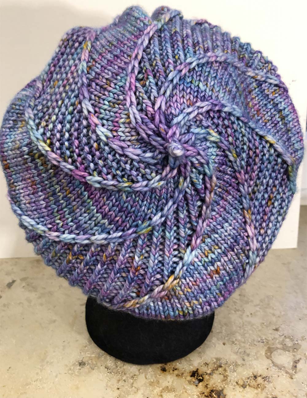 "Pisces" Ensemble aus Pulli, Cowl, Beanie & Barett im StrickStrandDesign - Feinmerino - malabrigo handgfärbt – Bild 8