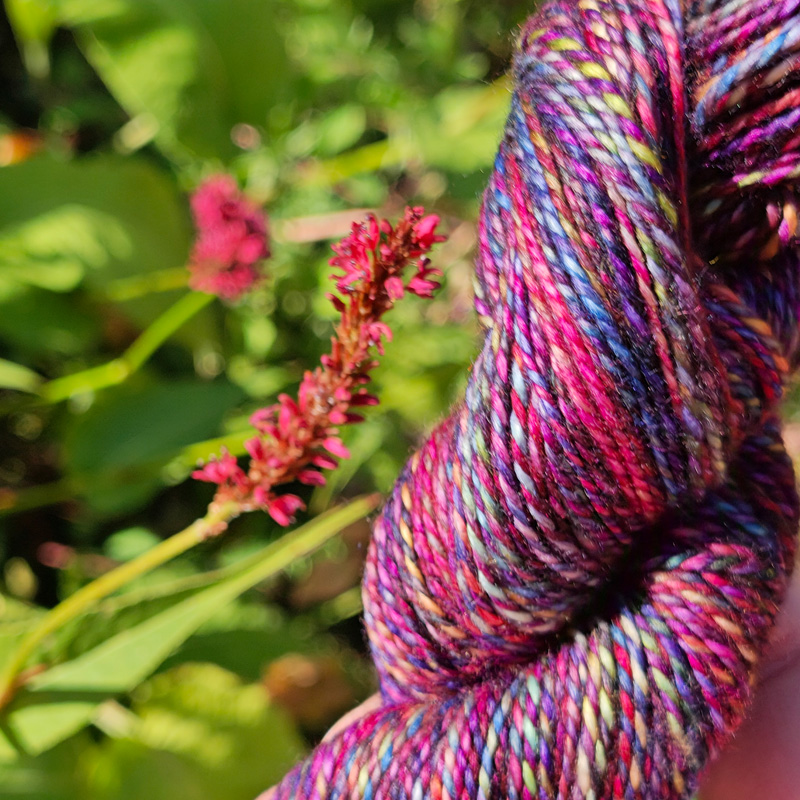 Wolle: "Torzal"/ malabrigo - Nd 3.25 bis 3.75 - 100 % Merino handgefärbt - Sport - - 50 g à 146 m – Bild 2