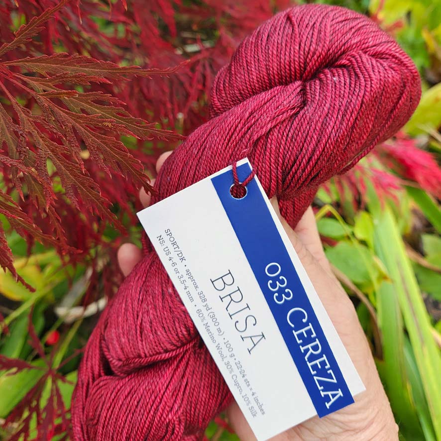 Wolle: Brisa/ malabrigo - handgefärbt - Sport/DK - Nd 3.5 bis 4 - 60 % Feinmerino/ 30 % Cupro/ 10 % Seide - 100 g à ca 300 m – Bild 10